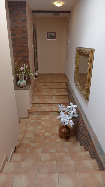 Dom Goscinny Brama Sudecka Lubawka Esterno foto